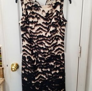 Nwt dress beautiful sleeveless print dress.